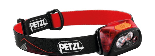 Recenze LED čelovky Petzl Actik Core